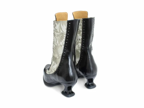 Women's^Fluevog Shoes Aura | Brogue Tall Boot Black/Ivory