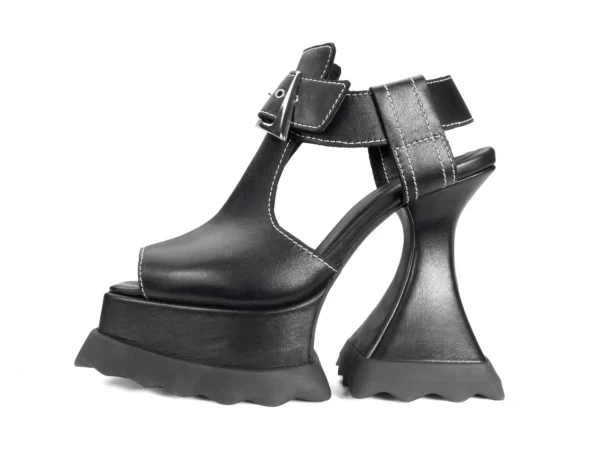 Women's^Fluevog Shoes Daisy | T-Strap Platform Heel Black