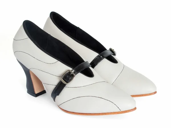 Women's^Fluevog Shoes Kit | Minimalistic Padded Pump Beige Quilted
