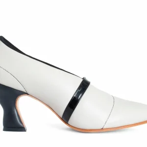 Women's^Fluevog Shoes Kit | Minimalistic Padded Pump Beige Quilted