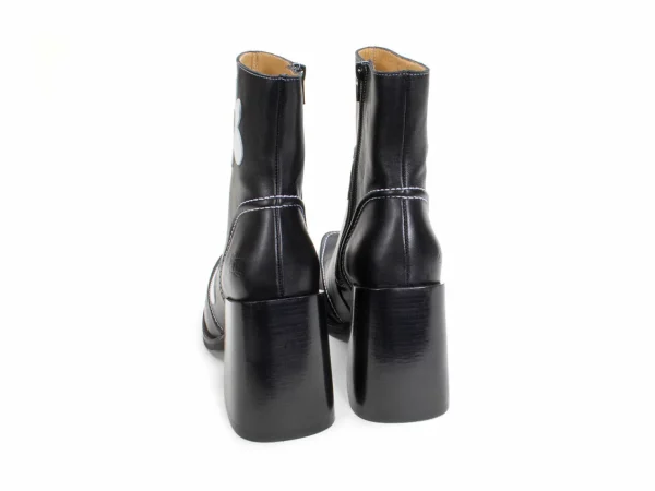 Women's^Fluevog Shoes Rory | Flower Zip-Up Boot Black/White Floral